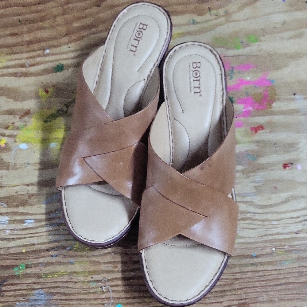 Born Women's Tan Leather Sandals